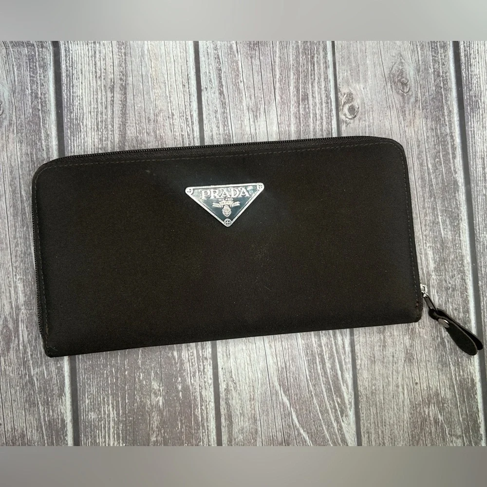 PRADA Tessuto Nylon & Saffiano Leather Zip Long Wallet Chocolate Brown - Picture 11 of 14